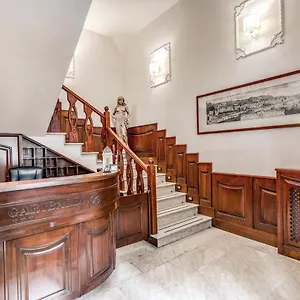 https://garibaldi-suite.hotels-amalfi.com